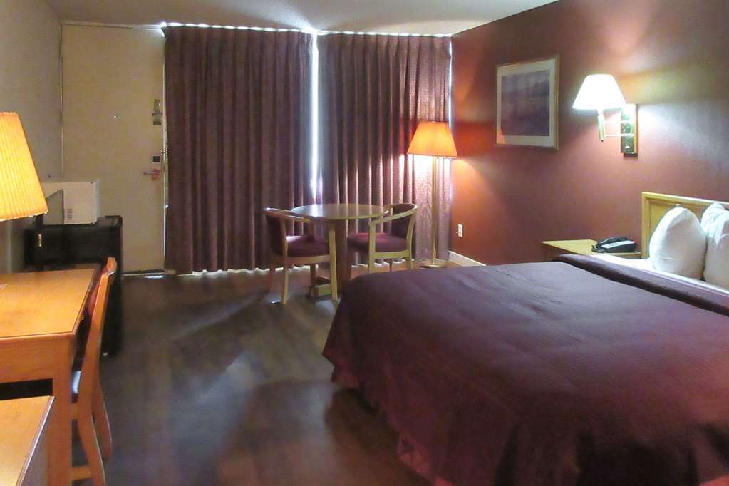 Econo Lodge Elko Downtown Area Номер фото