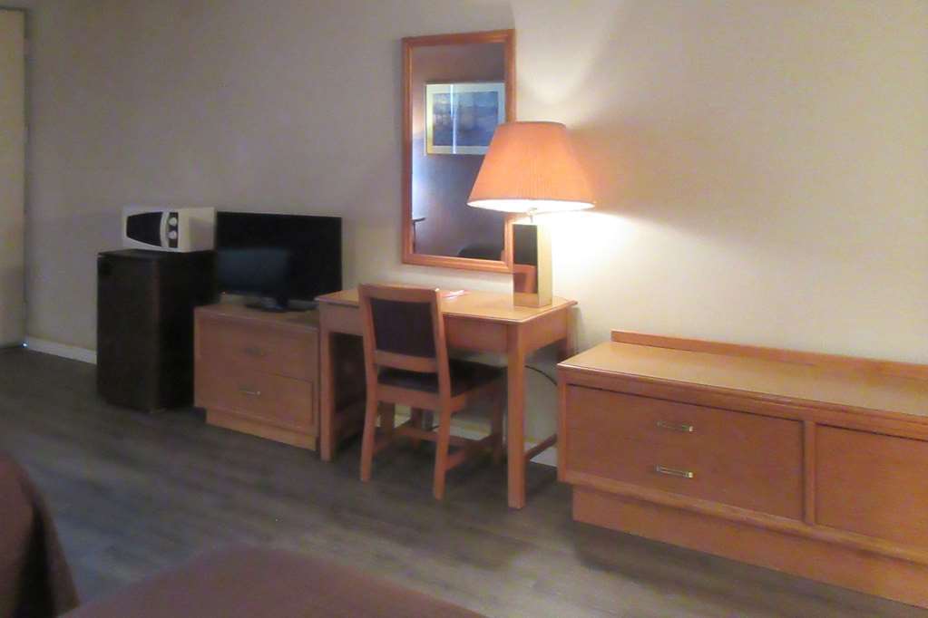 Econo Lodge Elko Downtown Area Номер фото